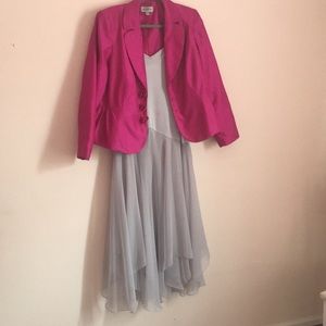 SOLD✅Woman’s dress with jacket